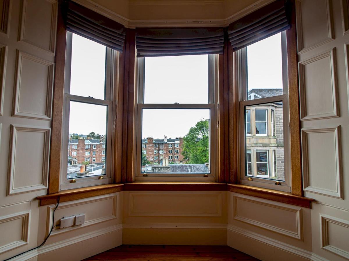 Pass The Keys Beautiful And Bright Georgian Style Morningside Apartment Edinburgh Eksteriør bilde